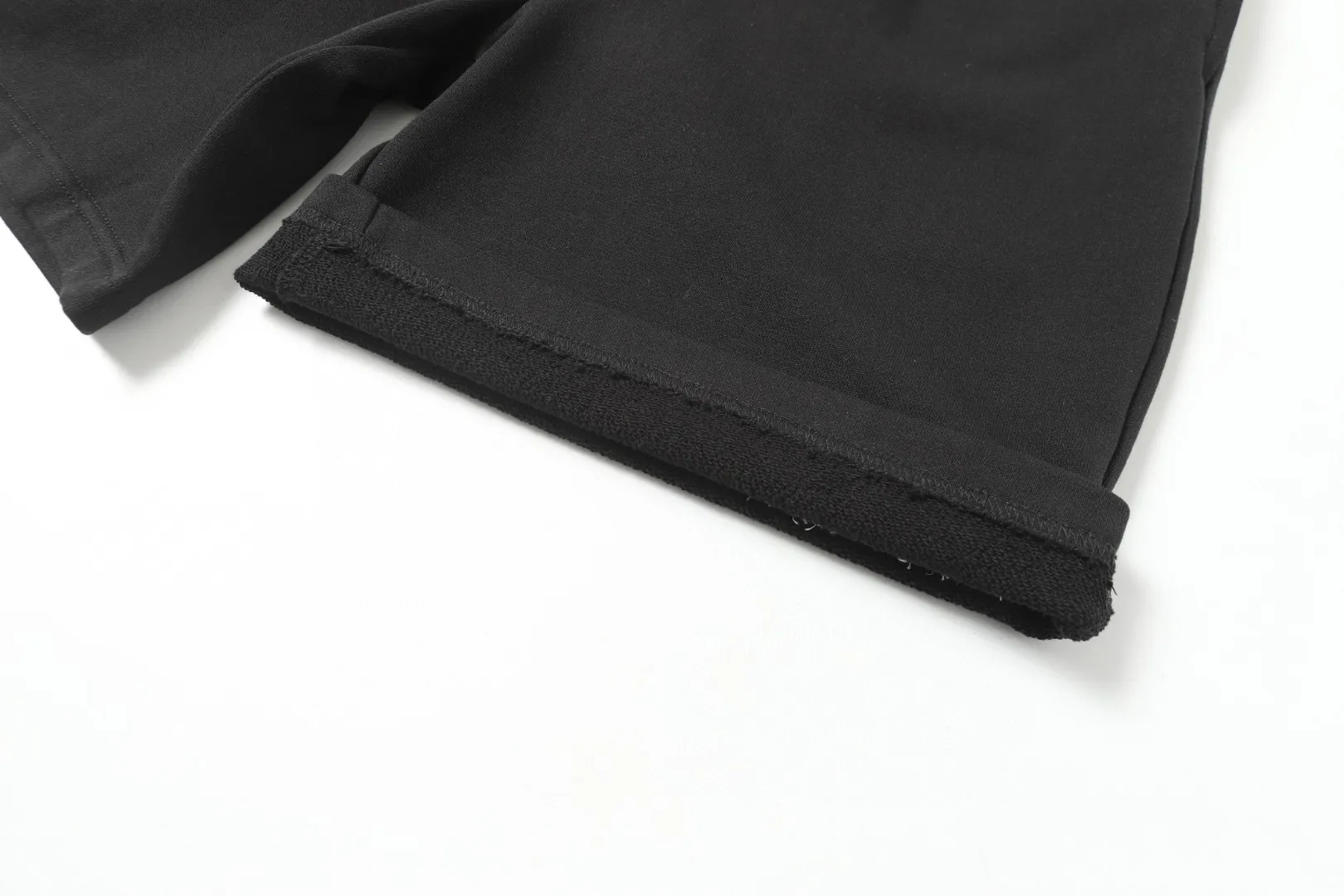 Quality🔥Classic 。 ，420g ， 。 ， Versatile， ， 99%。 、 、 、1:1 ， ， 。 ， Same Style ：629# Sizes：XS.S.M.L ：Black、 、